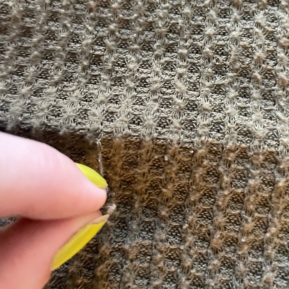 Urban Outfitters Baggy Waffle Top - Picture 2 of 6